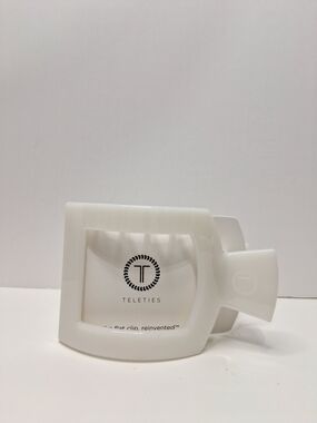 Teleties Hair Ties - The Flat Clip Reinvented